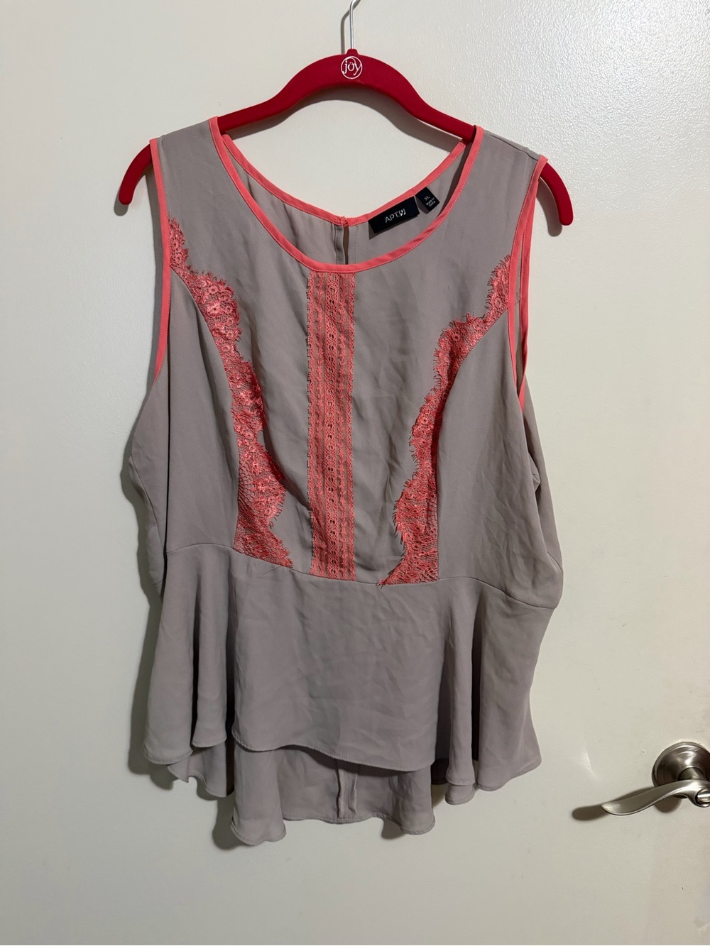 Apt. 9 Taupe Sleeveless Peplum Top with Coral Lace Trim